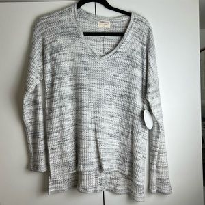 Super soft new w tags sweater